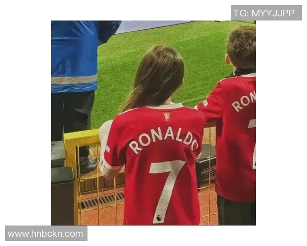 足球明星红人头像的魅力解析与背后故事分享 足球明星红人头像的魅力解析与背后故事分享